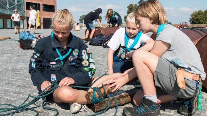 Tømmerflådebygning til Spejder-5-kamp